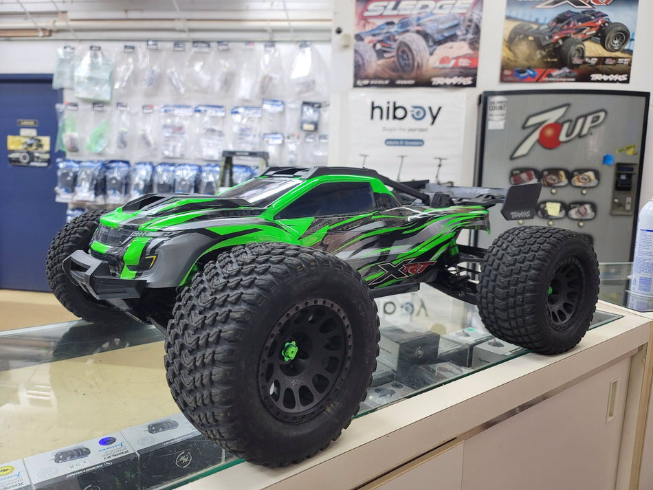 Nice Lightly Used Traxxas XRT 8s RTR